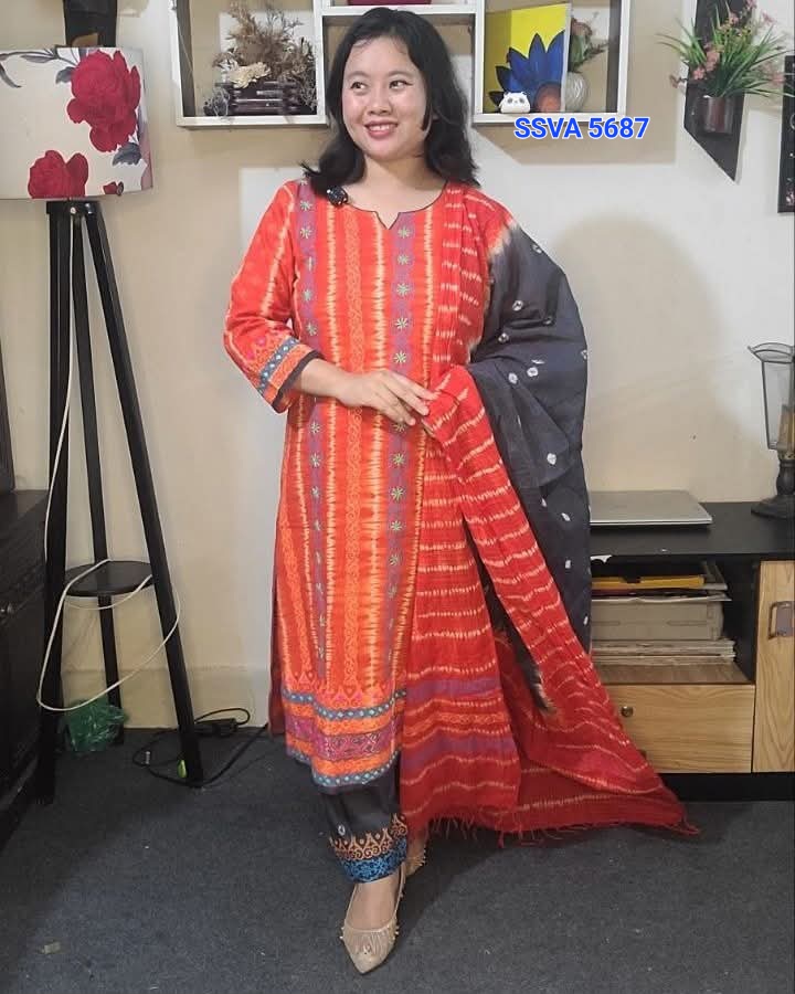 ন্যাচারাল ভেজিটেবল টাই-ডাই ডিজাইনার সুতি থ্রিপিস