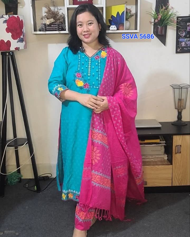 আরামদায়ক ডিজাইনার সুতি থ্রিপিস